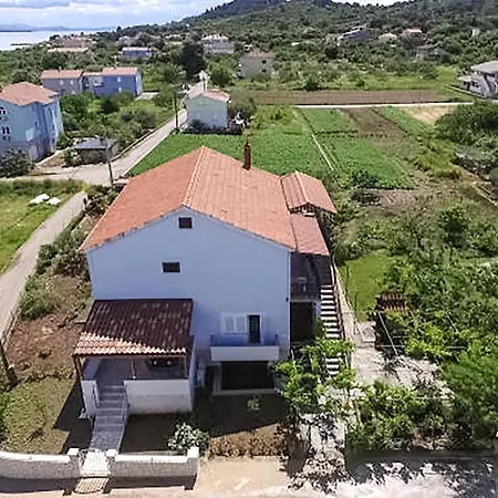 2 Bedroom In Lejlighed *