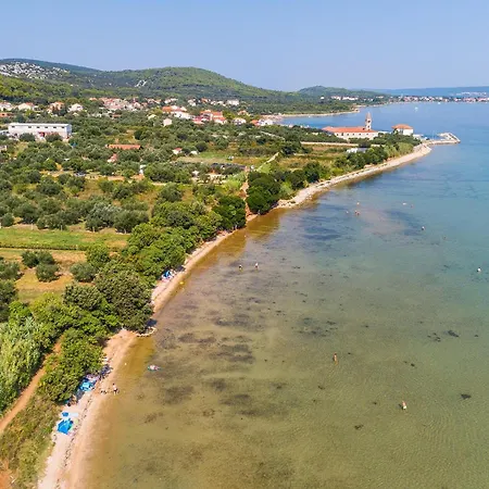 2 Bedroom In * Pašman